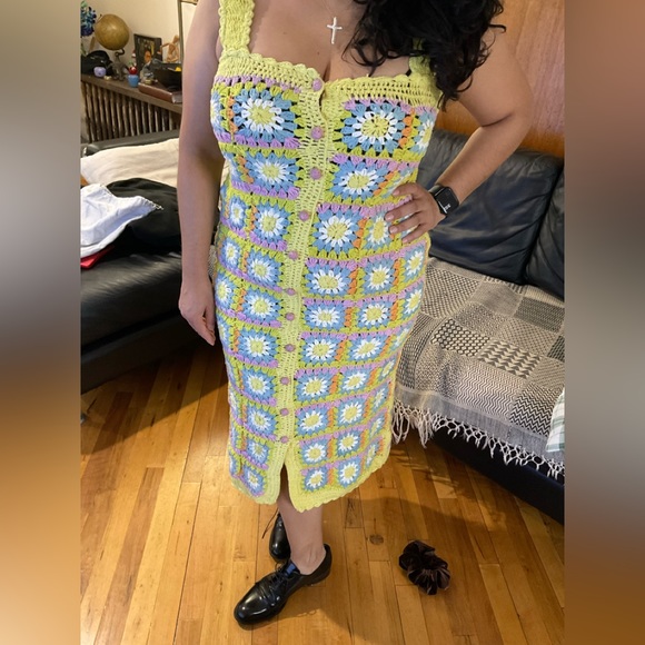 ALEMAIS
Alemais Women's Petra Crochet Midi Dress
Size Guide
$575.00 - Picture 11 of 16